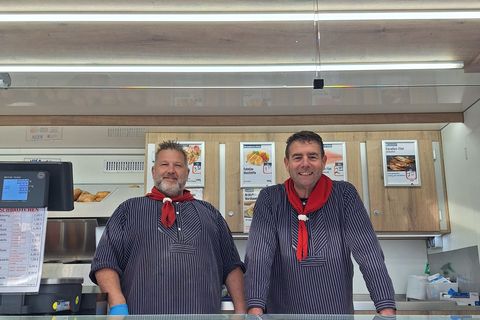 Olaf Tittje und Mitarbeiter - Das Fischauto